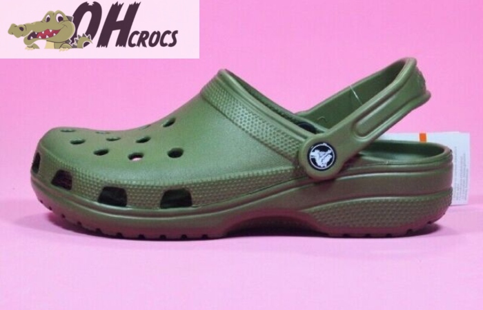 Green Bay Packers Crocs Questions to consider